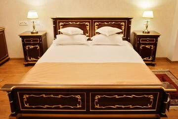 Фотографии Отель Astoria Grand Hotel г. Орадя (Румыния) №2 Фото Отель Astoria Grand Hotel г. Орадя 2