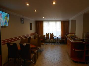 Фотографии Отель Hotel Lan г. Орадя (Румыния) №3 Фото Отель Hotel Lan г. Орадя 3