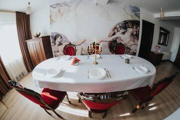 Фотографии Гостевой дом Carla Residence г. Орадя (Румыния) №2 Фото Гостевой дом Carla Residence г. Орадя 2
