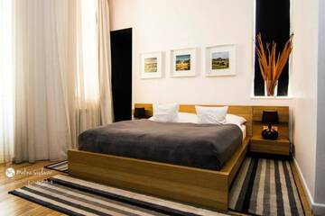 Фотографии Отель Ivana Apart Hotel г. Орадя (Румыния) №2 Фото Отель Ivana Apart Hotel г. Орадя 2