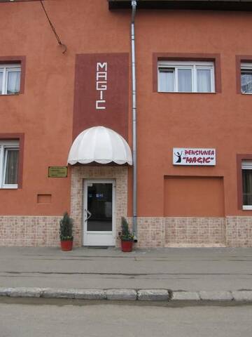Фотографии Гостевой дом Pensiunea Magic г. Орадя (Румыния) №2 Фото Гостевой дом Pensiunea Magic г. Орадя 2