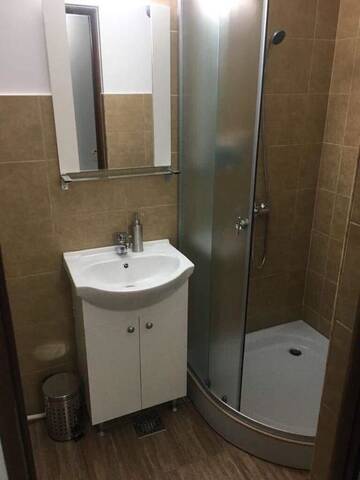 Фото номера Двухместный номер Делюкс с 1 кроватью и душем Гостевой дом Casa Alis г. Орадя 19