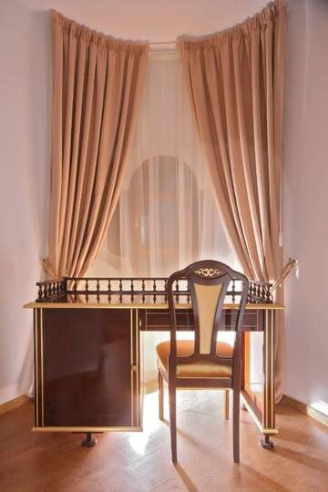Фото номера Люкс Отель Astoria Grand Hotel г. Орадя 3