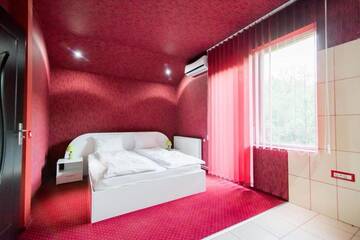 Фото номера Вилла с 3 спальнями Виллы Vila Ana-Maria г. Орадя 81