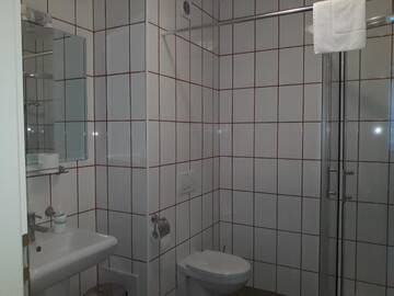 Фото номера Двухместный номер с 2 отдельными кроватями Гостевой дом Posticum Host г. Орадя 3