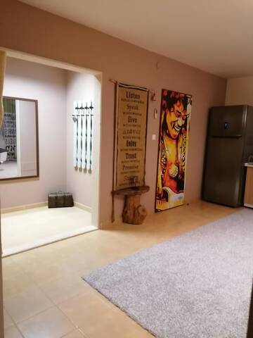 Фото номера Апартаменты Делюкс Апарт-отели Blues House г. Орадя 12
