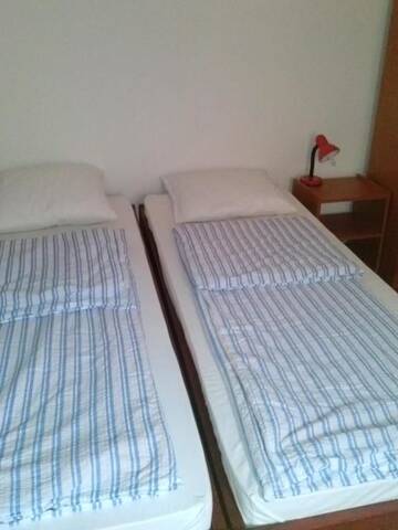 Фото номера Люкс с 2 спальнями и патио Гостевой дом Guesthouse Daniel г. Орадя 3