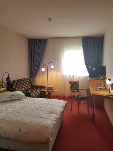 Фото номера Одноместный номер Отель Iris Hotel г. Орадя 2
