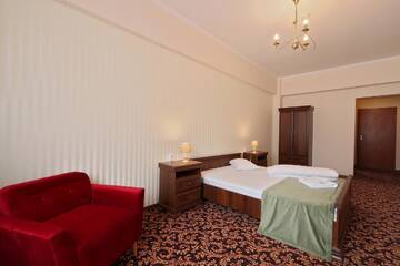 Фото номера Двухместный номер с 1 кроватью Отель Hotel Impero г. Орадя 9
