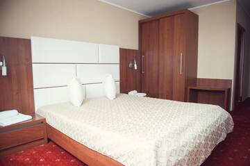 Фото номера Люкс с 1 спальней Отель Hotel Impero г. Орадя 9