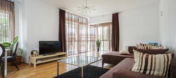 Фото номера Апартаменты бизнес-класса Апарт-отели Living In Aparthotel г. Орадя 6