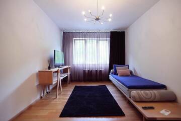 Фото номера Стандартные апартаменты (для 3 взрослых) Апарт-отели Living In Aparthotel г. Орадя 13
